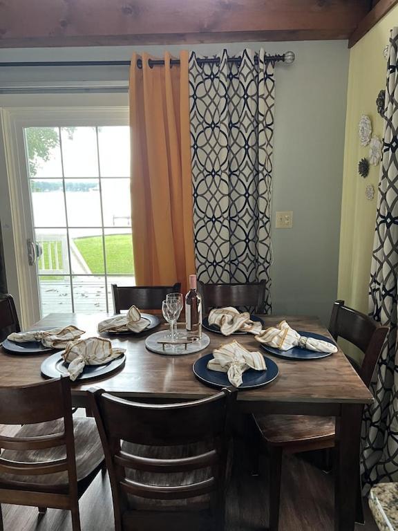 Luxury Lakefront Property Milledgeville Exterior foto